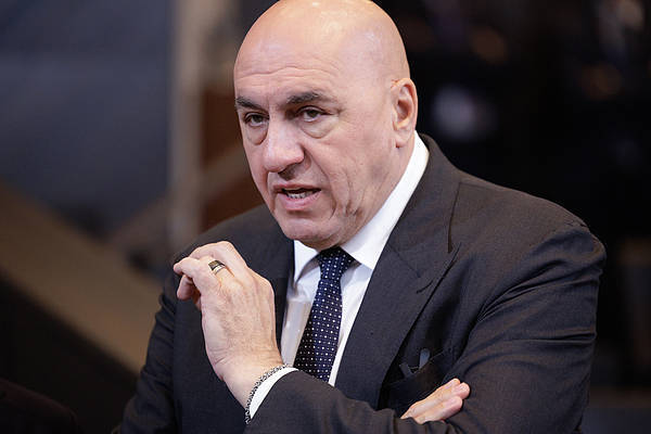 皇冠信用网登3代理_意大利防长：美欧已不是世界中心皇冠信用网登3代理，北约不改的话也无存在必要