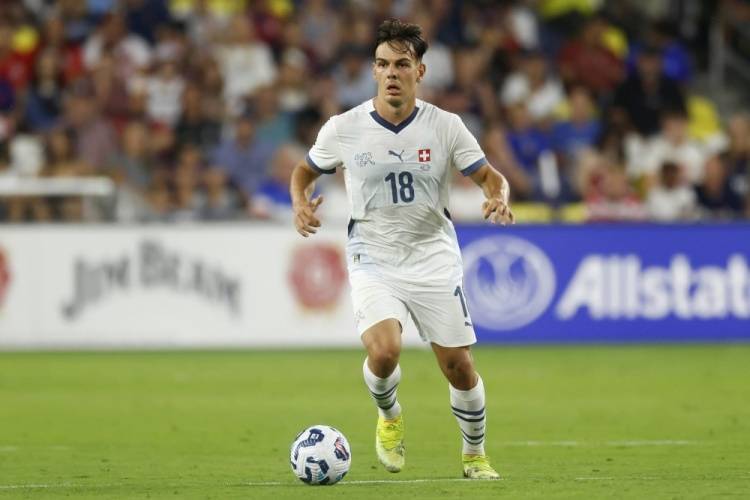 皇冠信用网开户_瑞士天才国脚即将加盟AC米兰！贾沙里皇冠信用网开户，他潜力比扎卡更高？