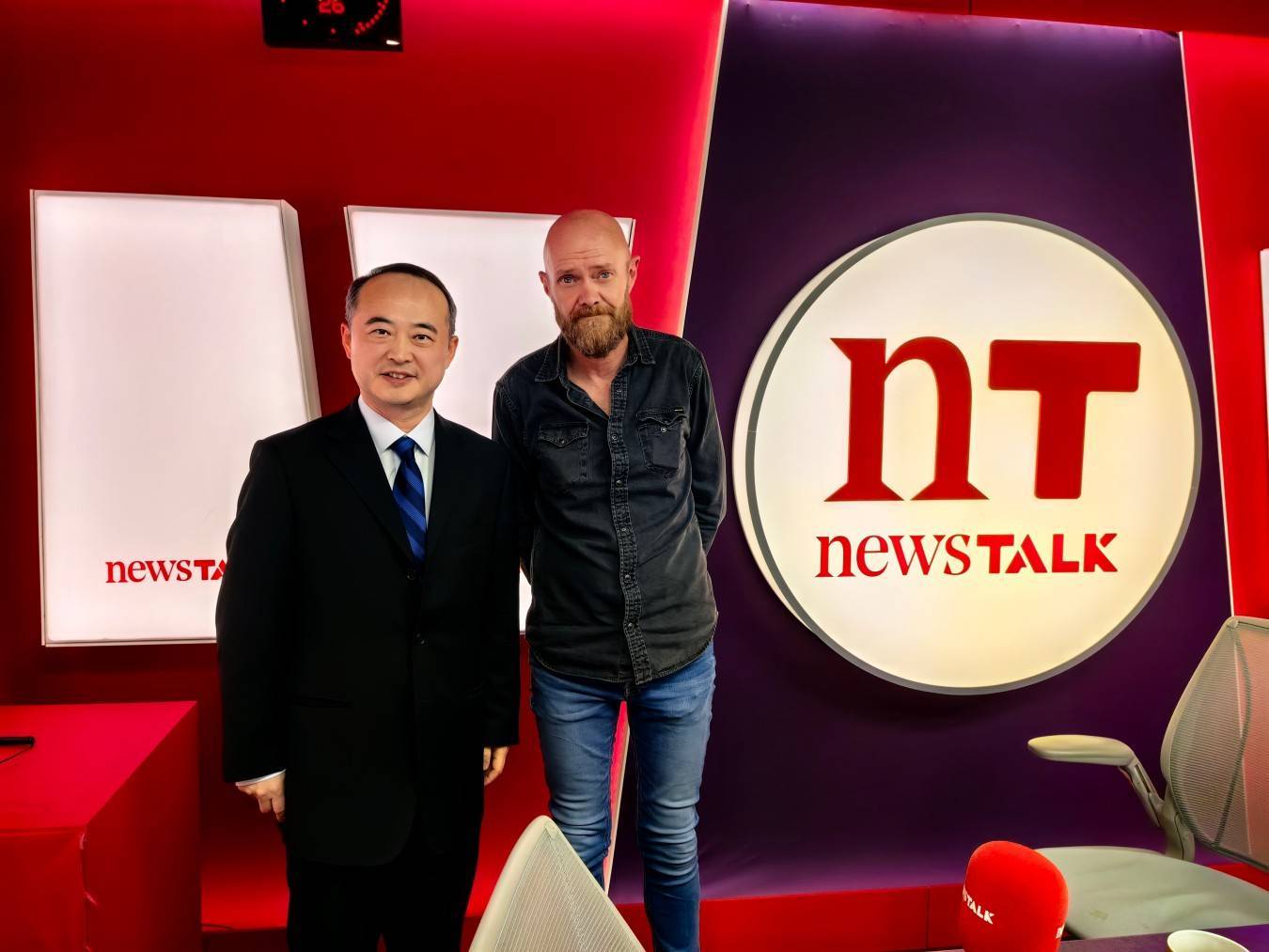 越南甲组联赛_中国驻爱尔兰大使：对华出口一台光刻机越南甲组联赛，利润相当于20万吨猪肉