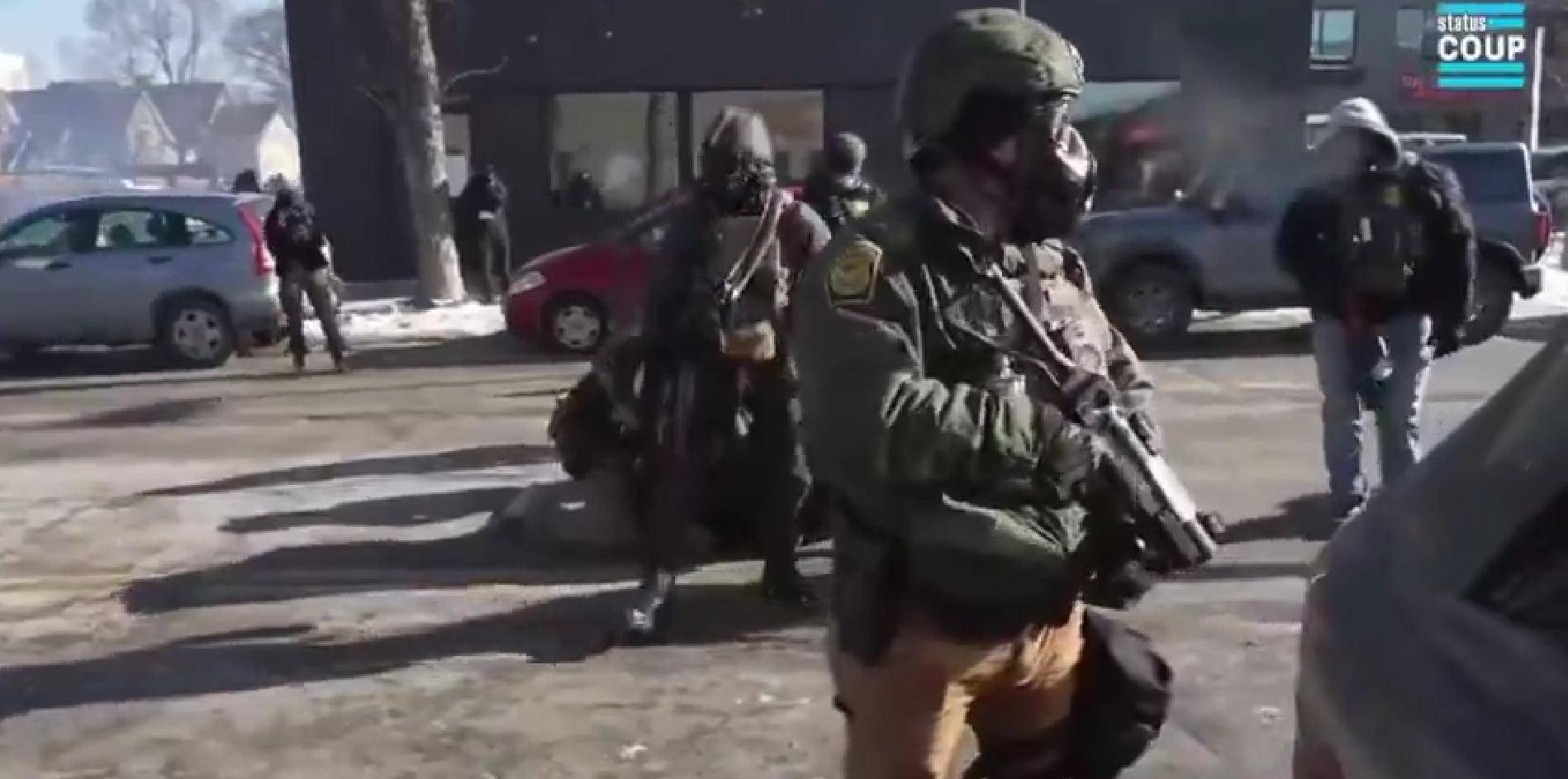 正版皇冠信用网出租_特朗普这次失算了！伊朗歼灭叛军正版皇冠信用网出租，美本土竟陷入大乱，空降军集结